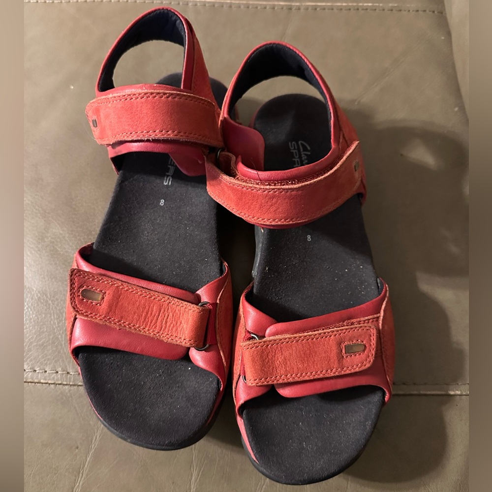 Clarks Spingers Adjustable Leather Sandals